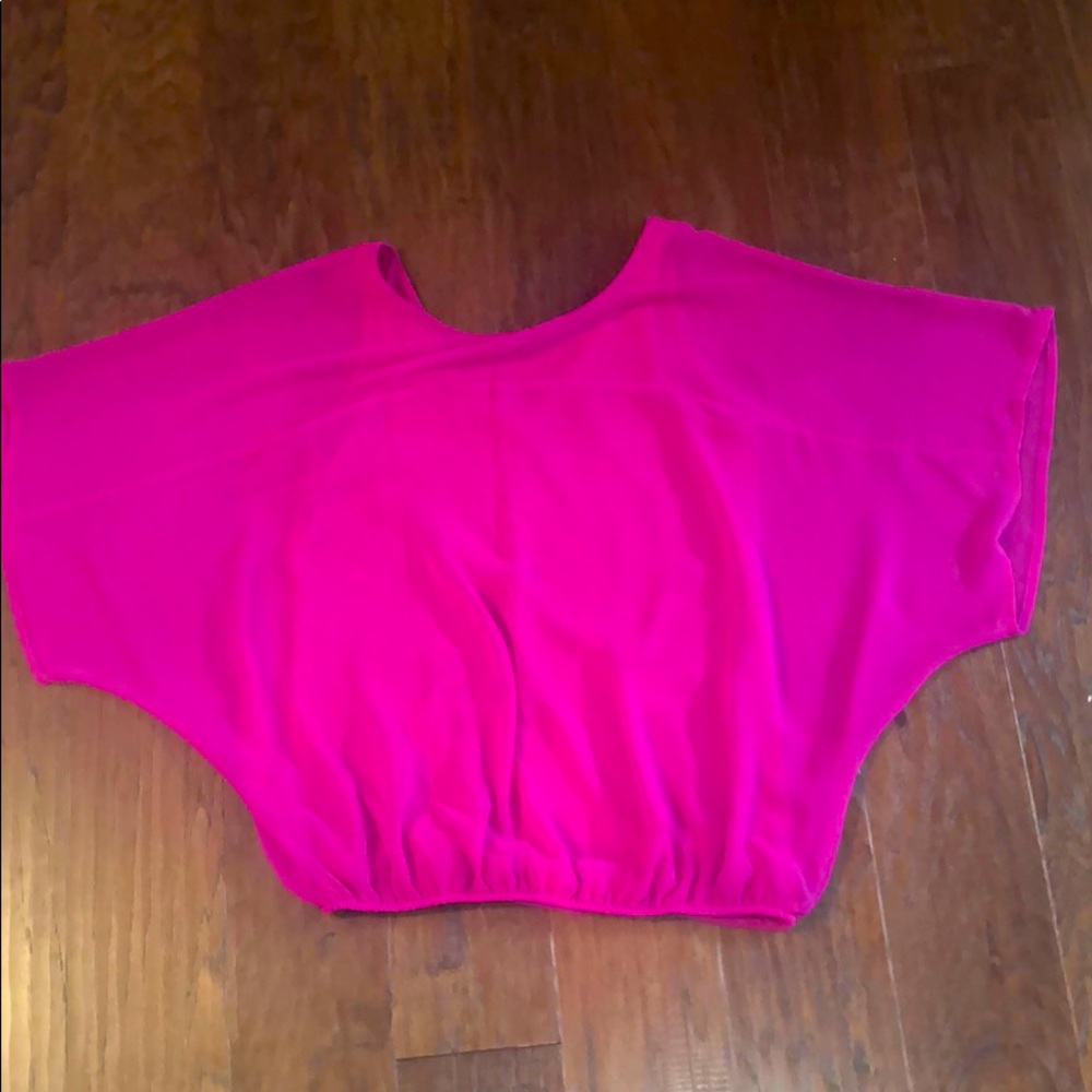 Express fuscia blouse small